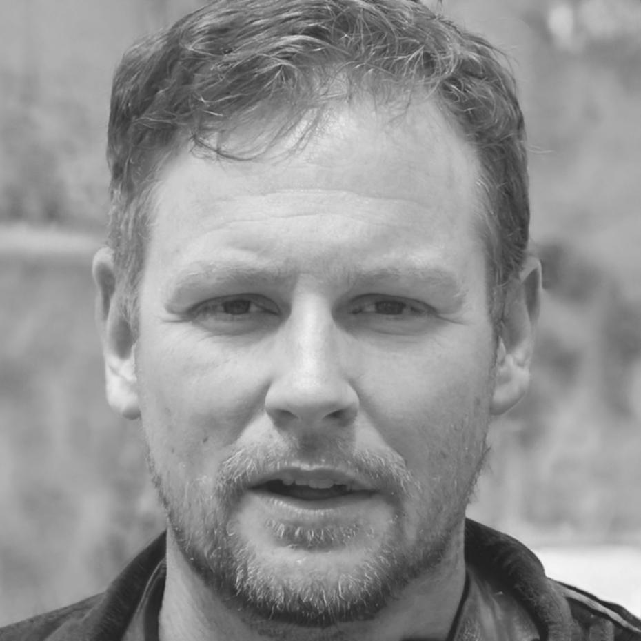 Perfil de Esteban Villalobos, Coordinador de Contenido Educativo